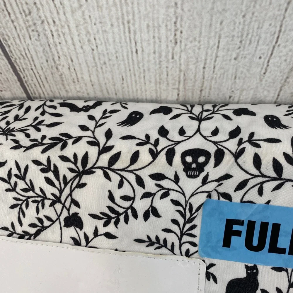 London Kaye Sheet Set Full White Black Halloween Cat Skull Ghost Bat Microfiber